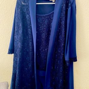 Beautiful Oleg Cassini Navy pant suit size 20